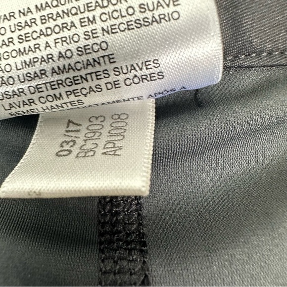 Adidas Women’s size 12 Essential Three Stripe Black Skort - Picture 9 of 16